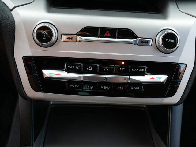 Certified 2022 Ford Explorer XLT w/ Class IV Trailer Tow Package image 29