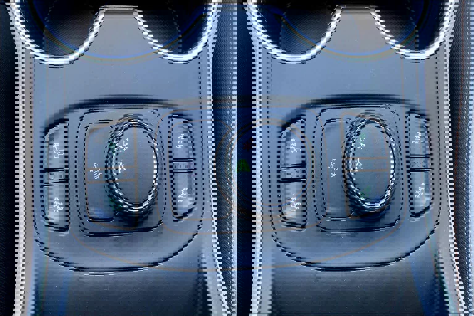 Used 2019 GMC Terrain SLT w/ Preferred Package FWD image 36