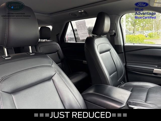 Certified 2022 Ford Explorer XLT w/ Equipment Group 202A AWD/4WD image 11