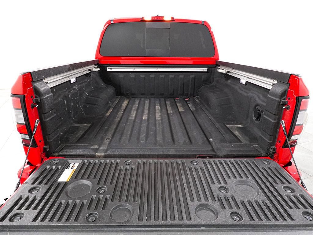 Used 2025 Nissan Frontier PRO-4X w/ Pro Premium Package AWD/4WD image 29