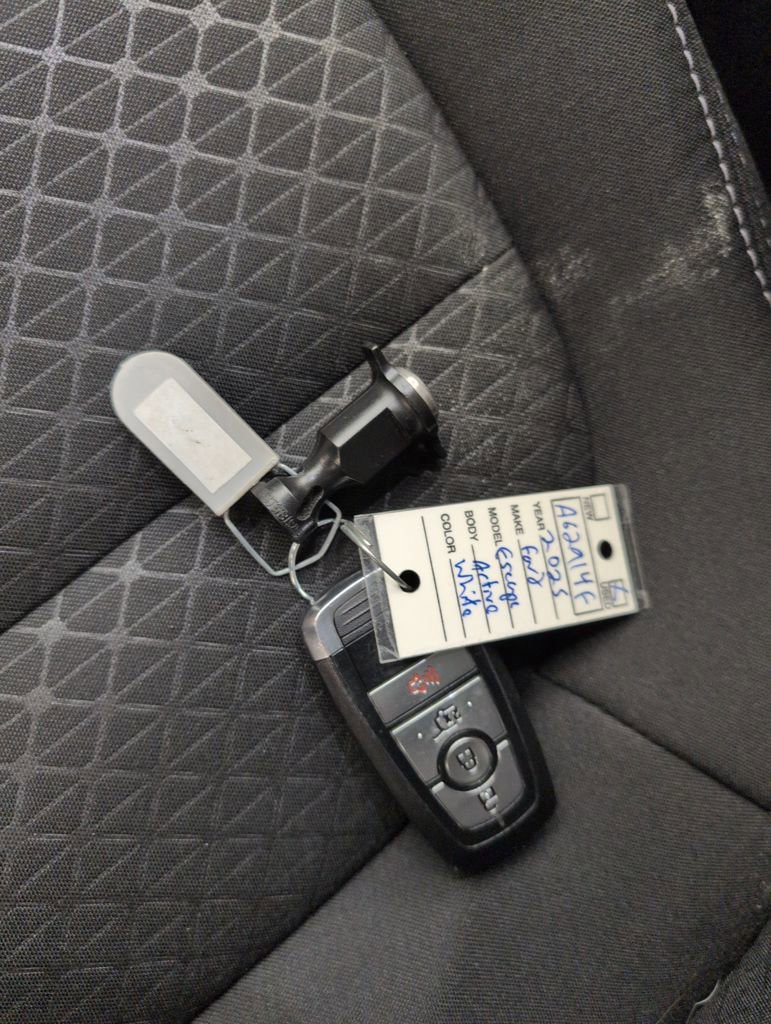 Certified 2025 Ford Escape Active image 47