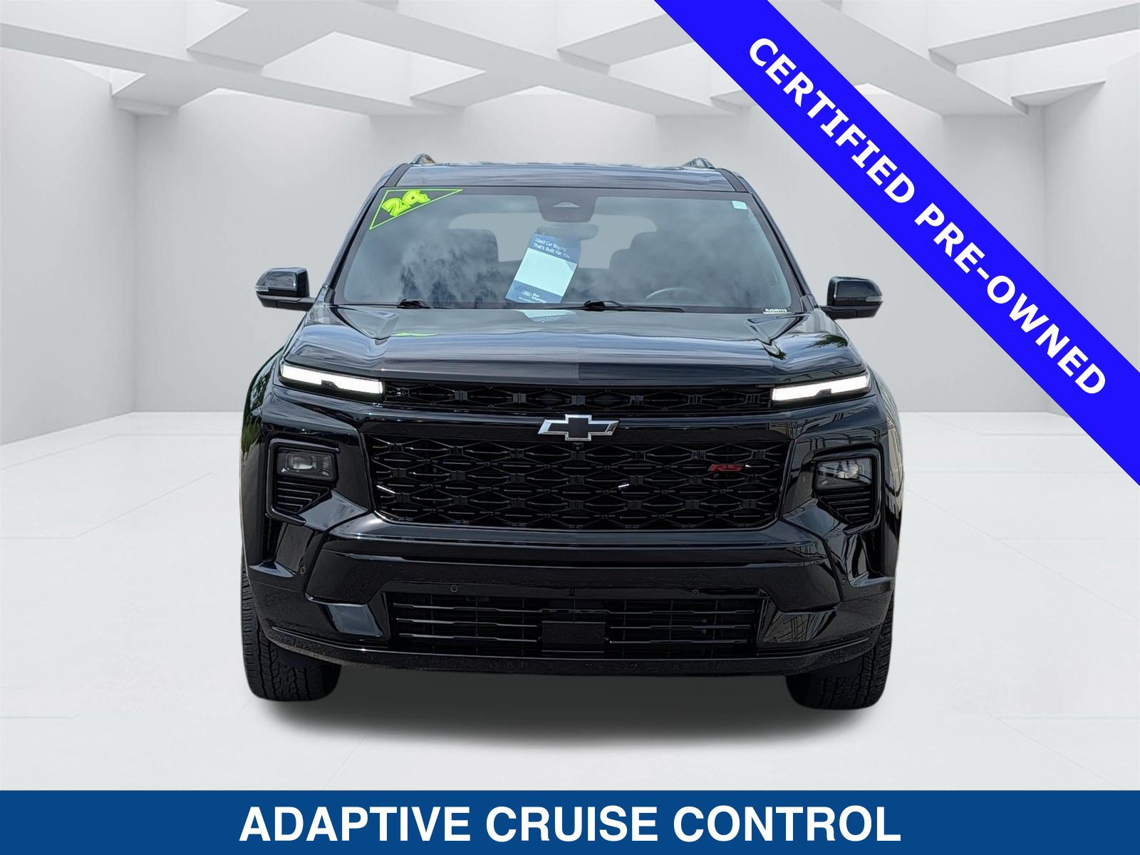 Used 2024 Chevrolet Traverse RS FWD image 9