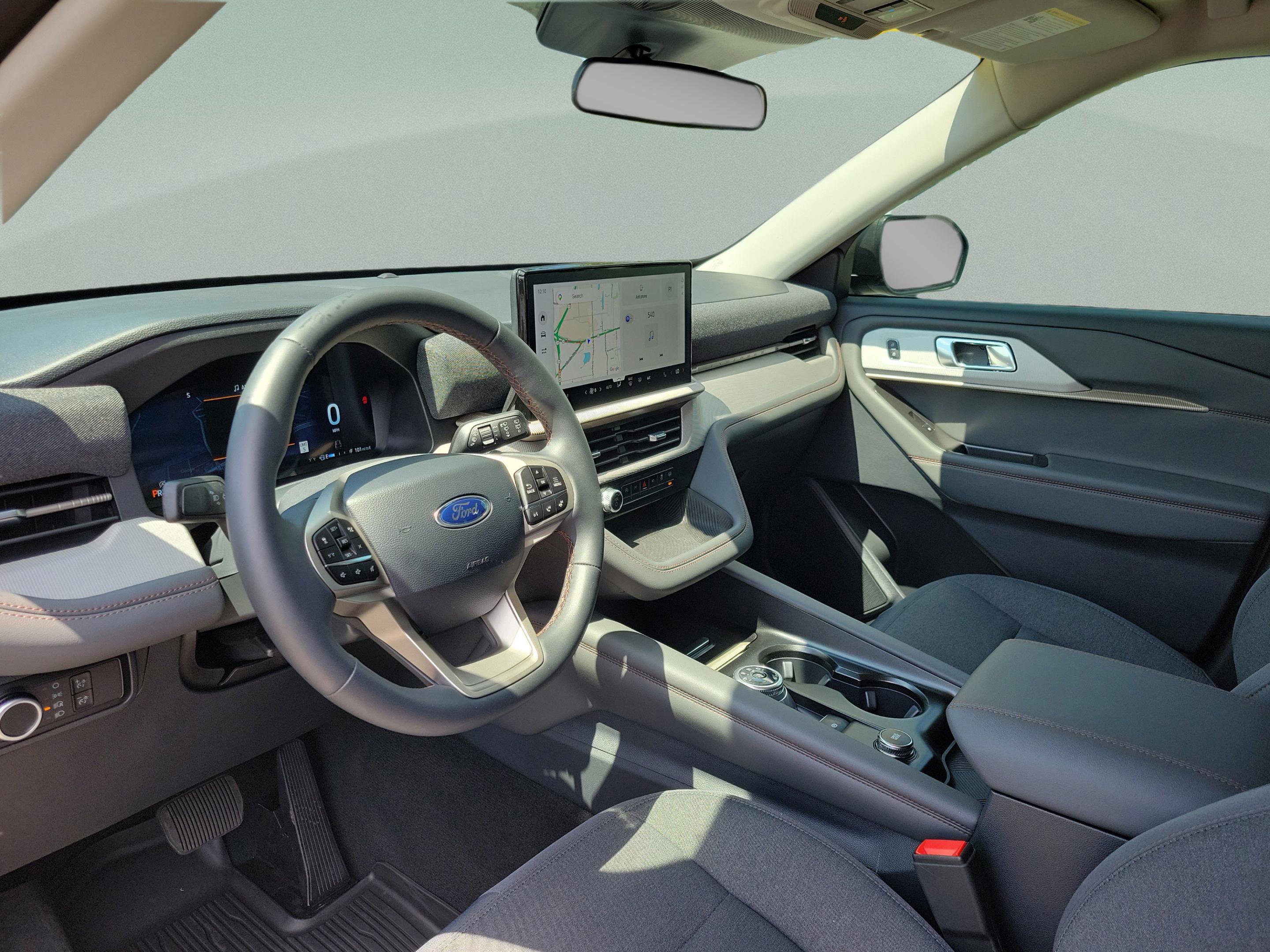 Certified 2025 Ford Explorer Active AWD/4WD image 19