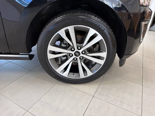 Certified 2021 Ford Expedition Max Limited RWD image 31