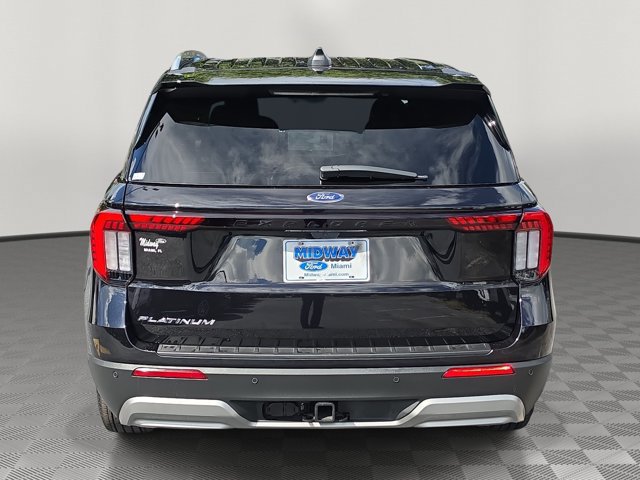 Certified 2025 Ford Explorer Platinum RWD image 5