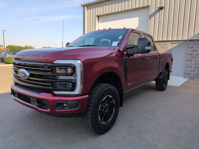 Certified 2025 Ford F350 Platinum w/ Tremor Off-Road Package AWD/4WD image 7