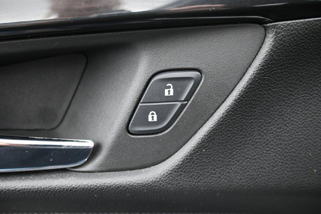 Used 2024 Chevrolet TrailBlazer LT FWD image 14