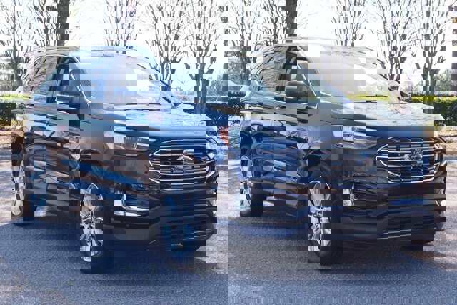 Certified 2019 Ford Edge Titanium w/ Equipment Group 301A image 7