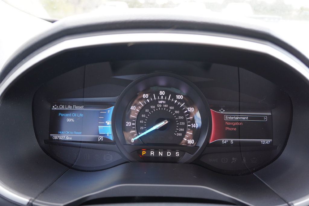 Certified 2020 Ford Edge SEL w/ Cold Weather Package AWD/4WD image 34