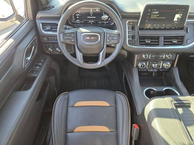 Used 2024 GMC Yukon AT4 AWD/4WD image 16