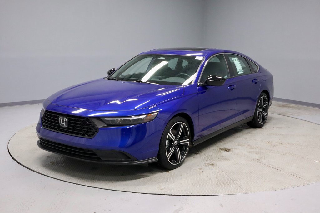 Used 2024 Honda Accord Sport image 6