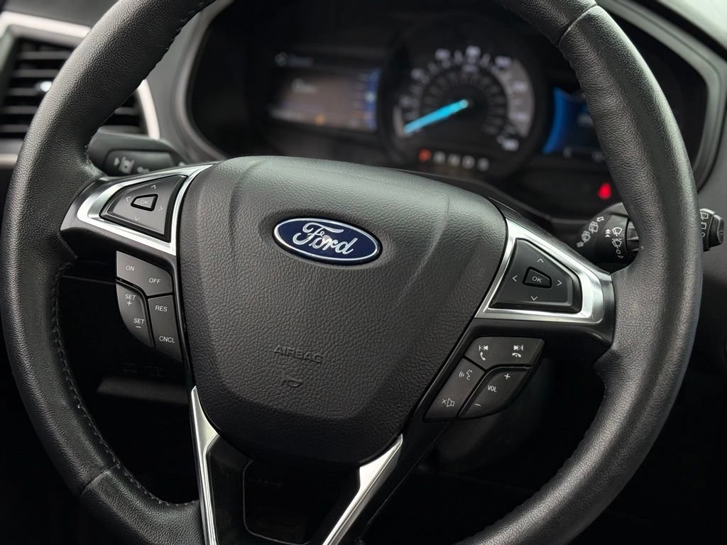 Certified 2024 Ford Edge SEL w/ Convenience Package AWD/4WD image 8