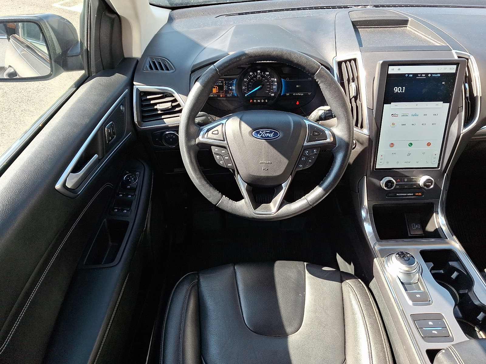 Certified 2022 Ford Edge Titanium AWD/4WD image 12