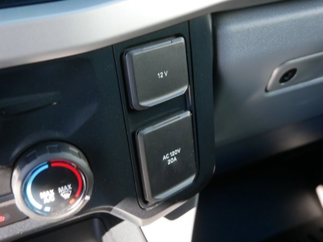 Certified 2023 Ford F250 XLT w/ XLT Premium Package AWD/4WD image 30