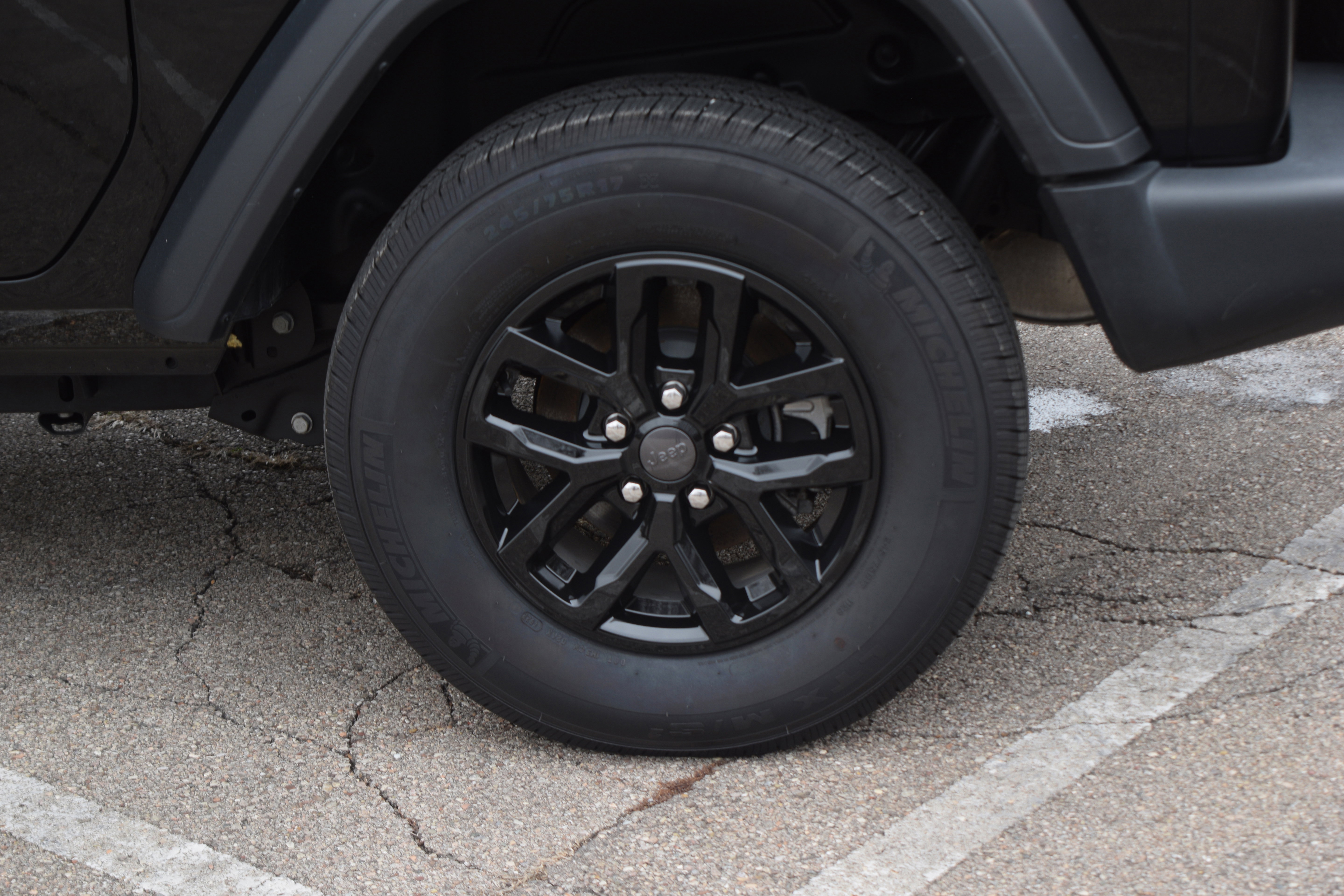 Used 2023 Jeep Wrangler Sport S image 26