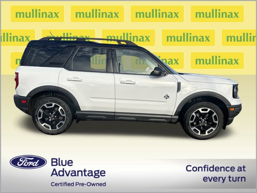 Certified 2022 Ford Bronco Sport Outer Banks w/ Tech Package image 2