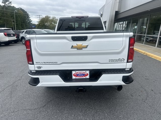 Used 2025 Chevrolet Silverado 2500 High Country w/ High Country Premium Package AWD/4WD image 7