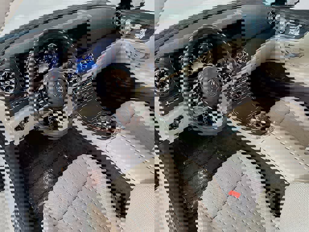 Used 2020 Mercedes-Benz E 450 E 450 image 9