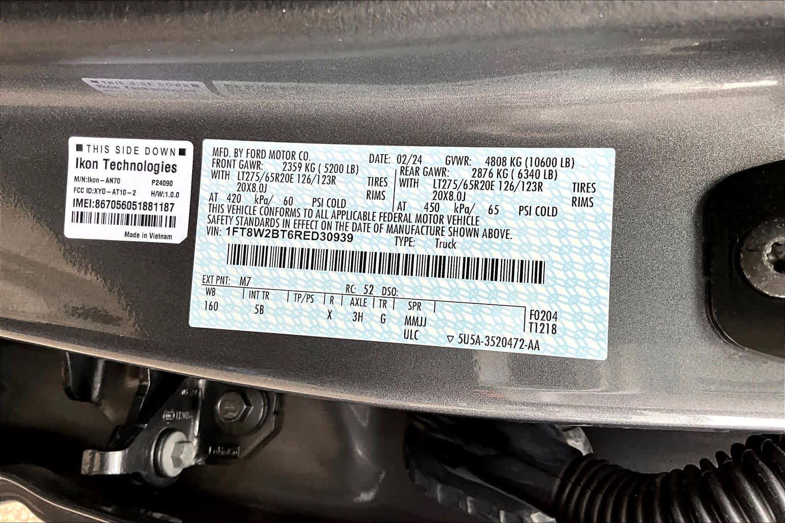 Certified 2024 Ford F250 Lariat w/ Lariat Ultimate Package AWD/4WD image 36
