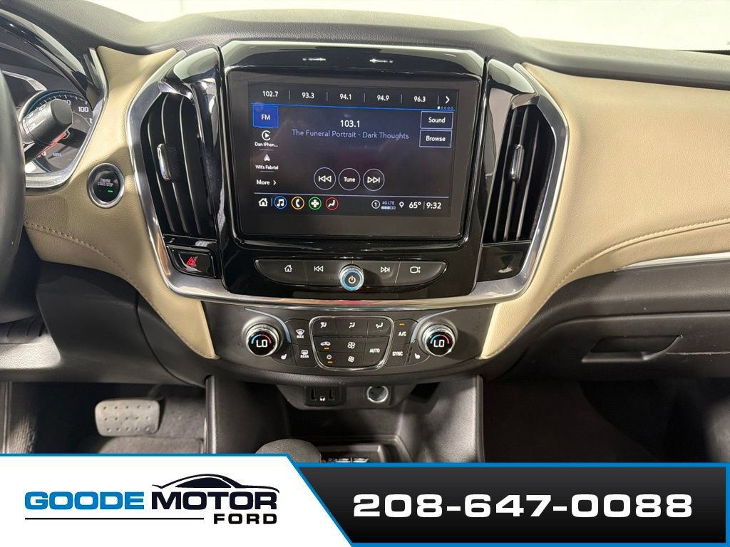 Used 2023 Chevrolet Traverse LT AWD/4WD image 15