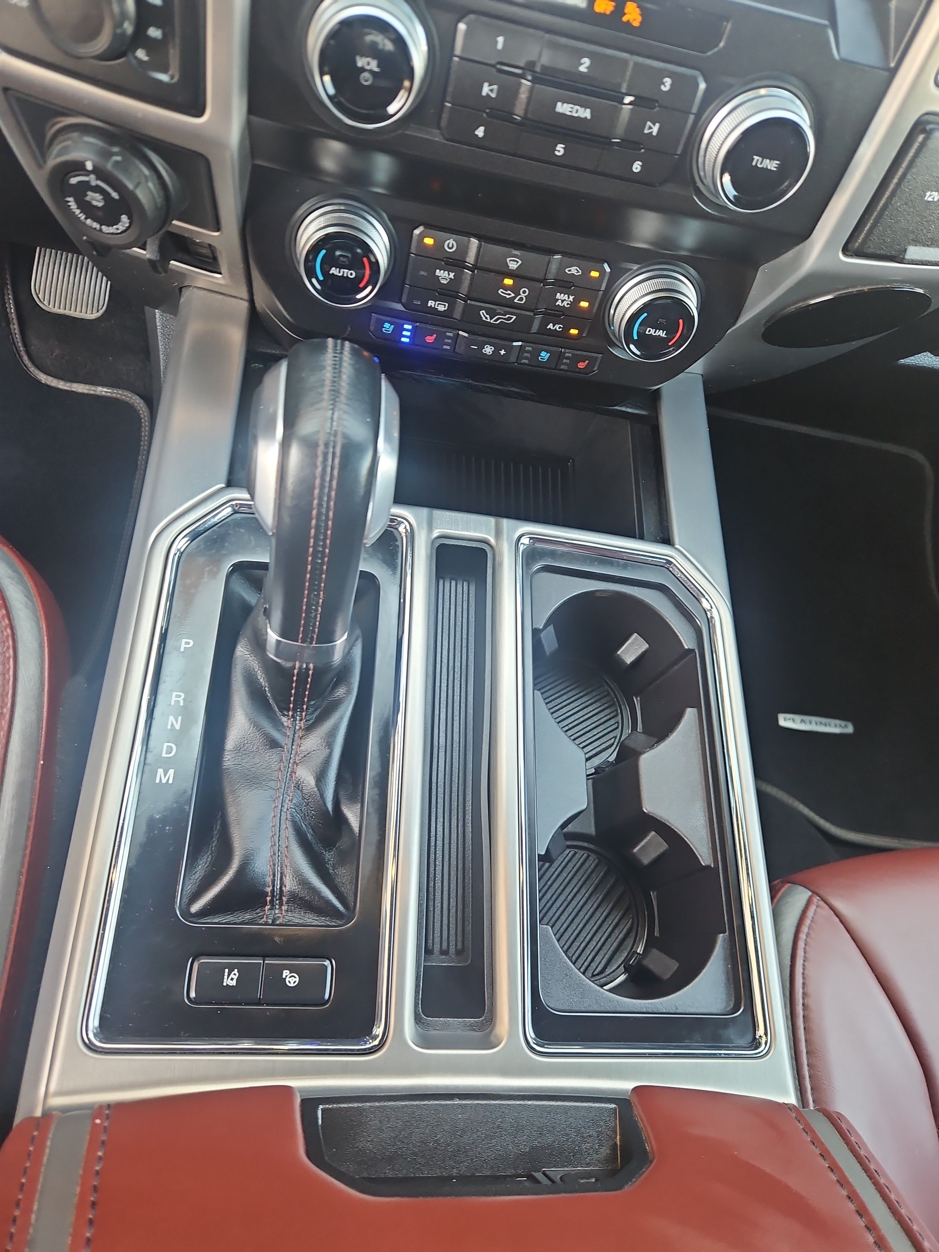 Certified 2019 Ford F150 Platinum w/ Technology Package AWD/4WD image 5