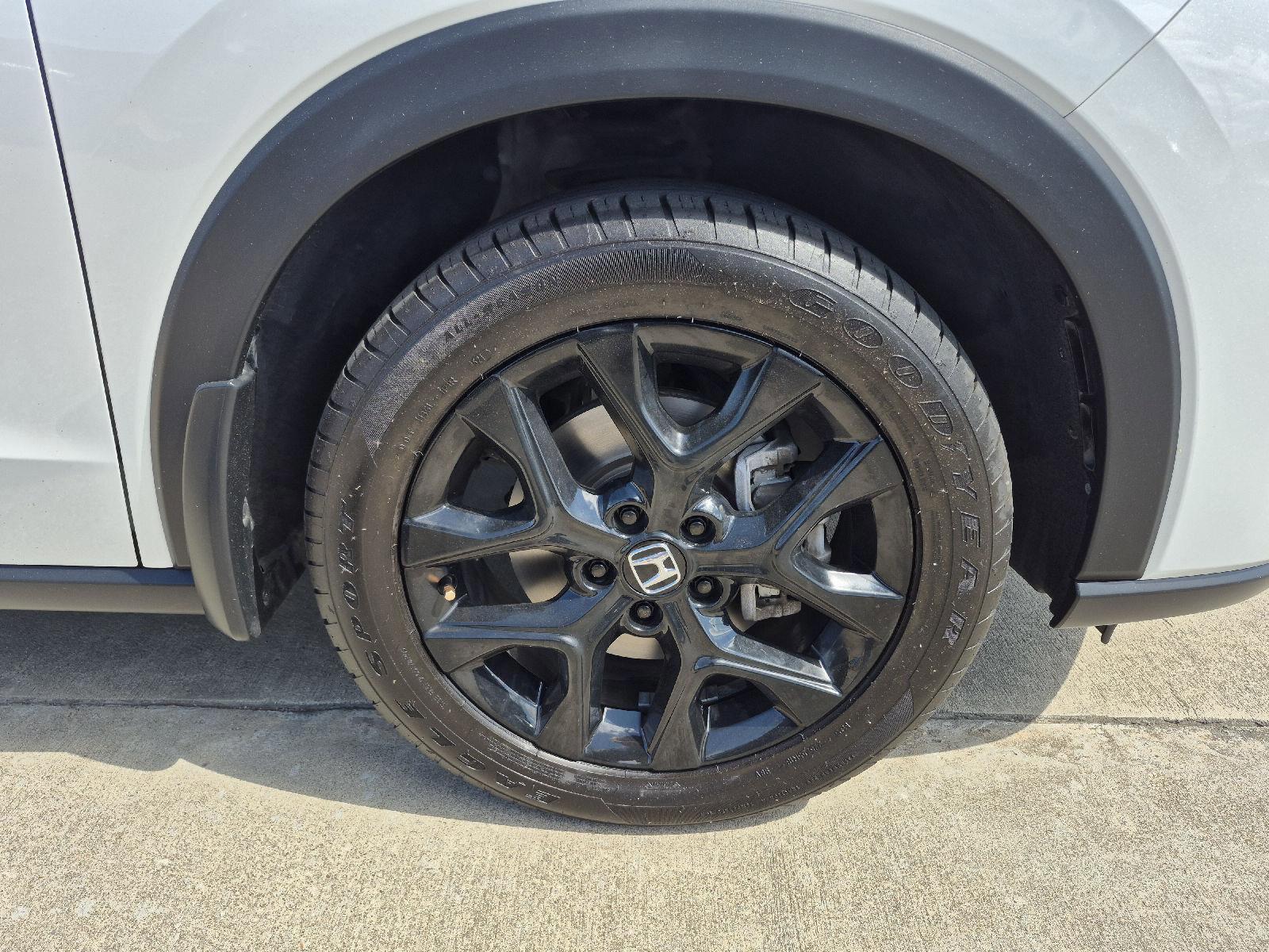 Used 2023 Honda HR-V Sport image 7