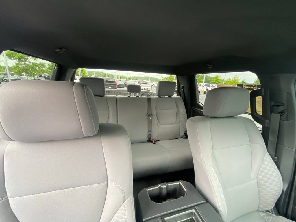 Used 2025 Toyota Tundra SR5 AWD/4WD image 29