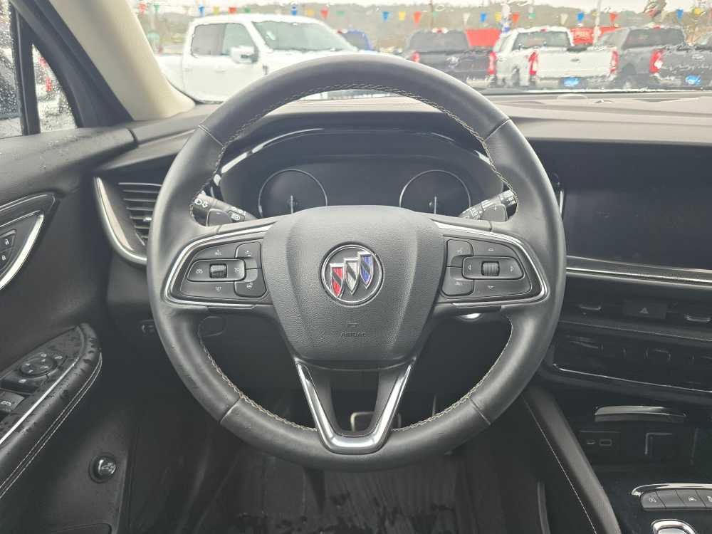 Used 2022 Buick Envision Preferred image 11