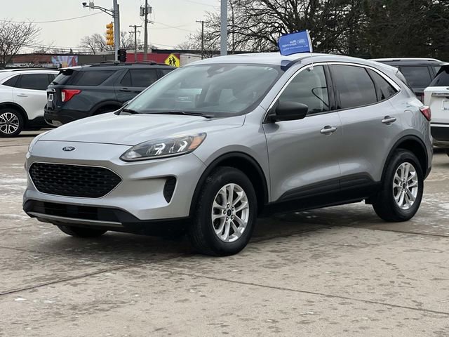 Certified 2022 Ford Escape SE w/ Convenience Package image 1