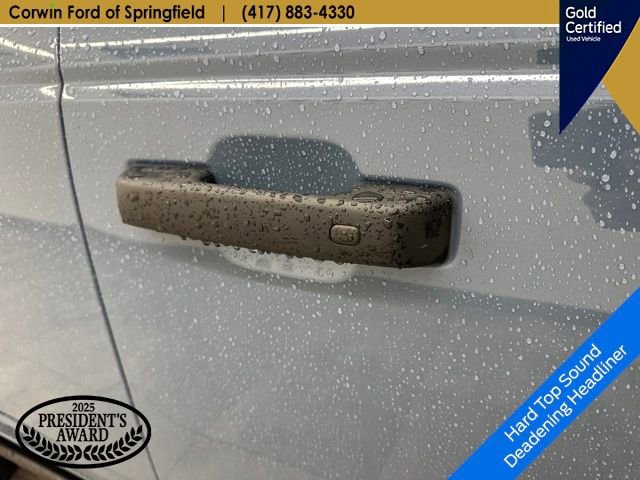 Certified 2025 Ford Bronco Badlands AWD/4WD image 10