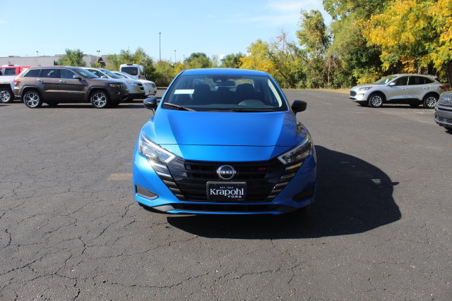 Used 2024 Nissan Versa SR FWD image 14