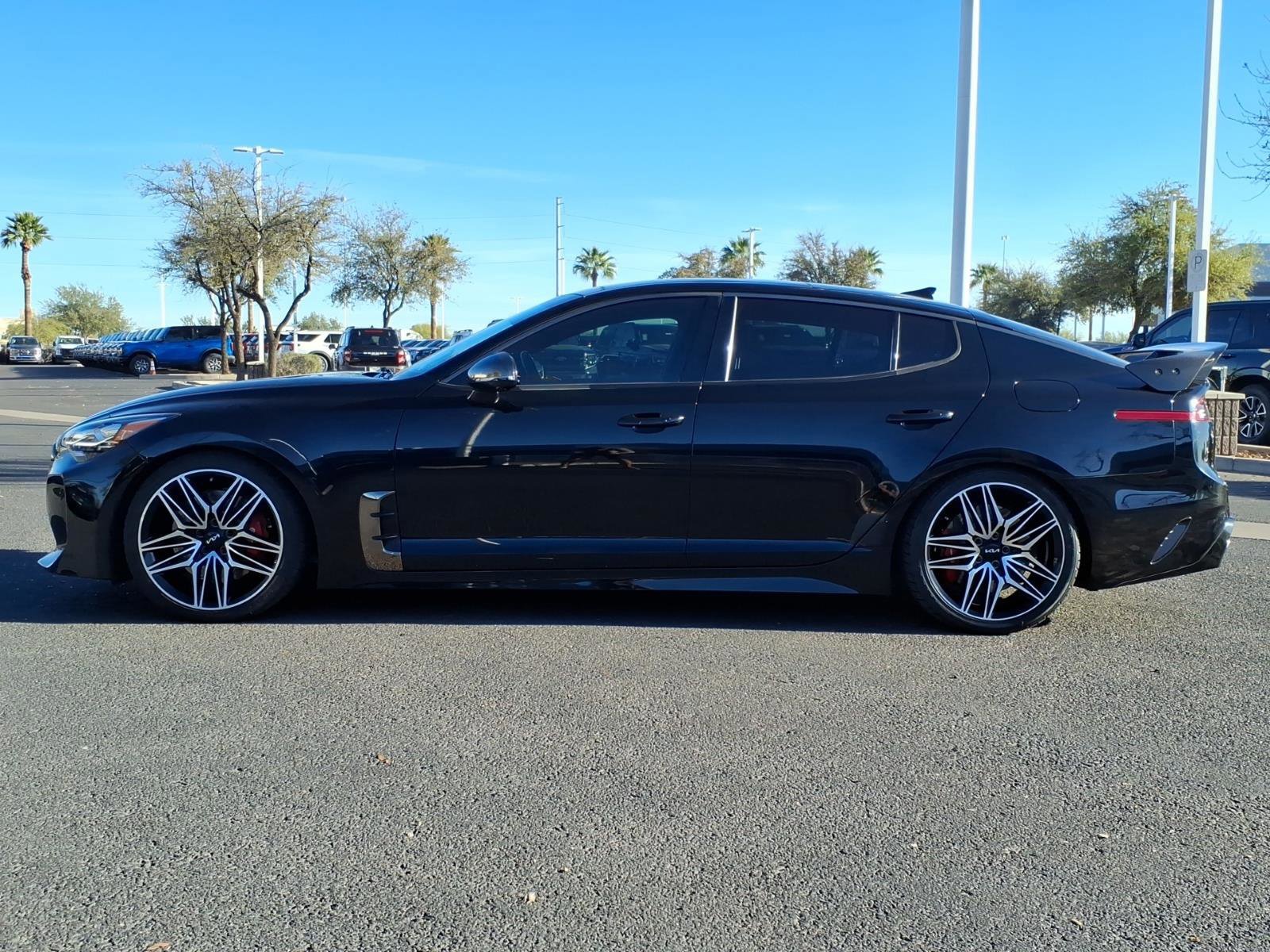 Used 2022 Kia Stinger GT2 image 6