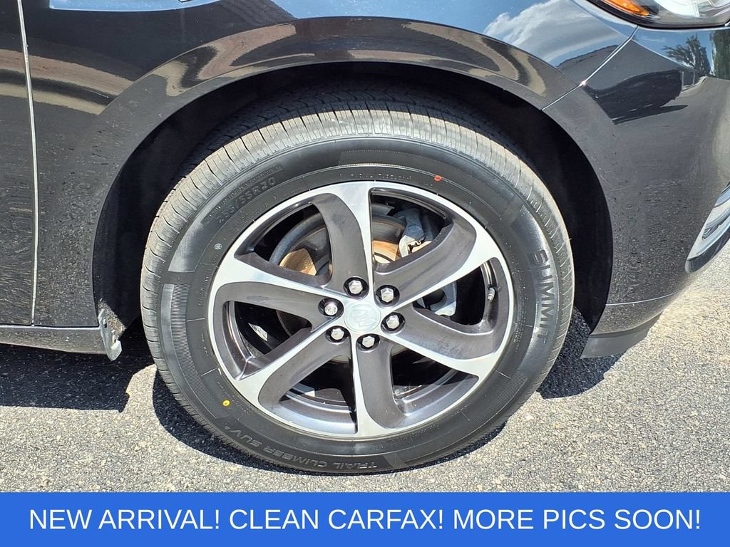 Used 2020 Buick Enclave Essence w/ Sport Touring Edition FWD image 30