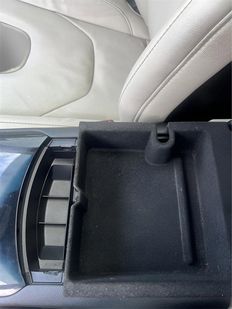 Certified 2016 Ford Edge Titanium w/ Equipment Group 302A image 31