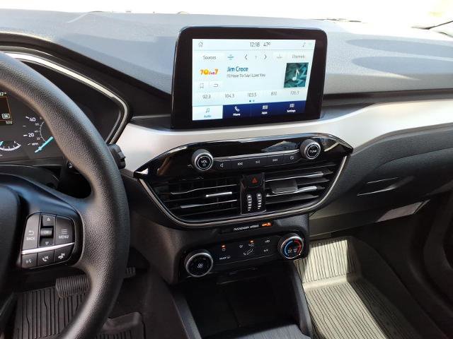 Certified 2022 Ford Escape SE image 9