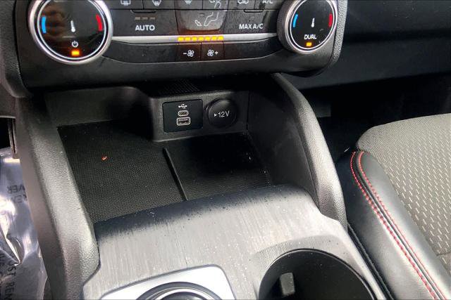 Certified 2025 Ford Escape ST-Line image 35