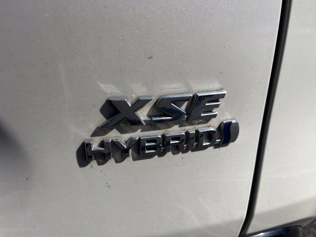 Used 2021 Toyota RAV4 XSE AWD/4WD image 12