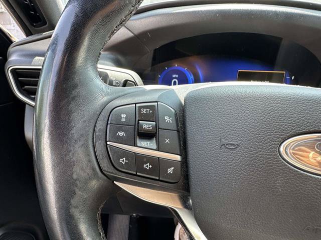 Certified 2020 Ford Explorer Platinum w/ Premium Technology Package AWD/4WD image 27