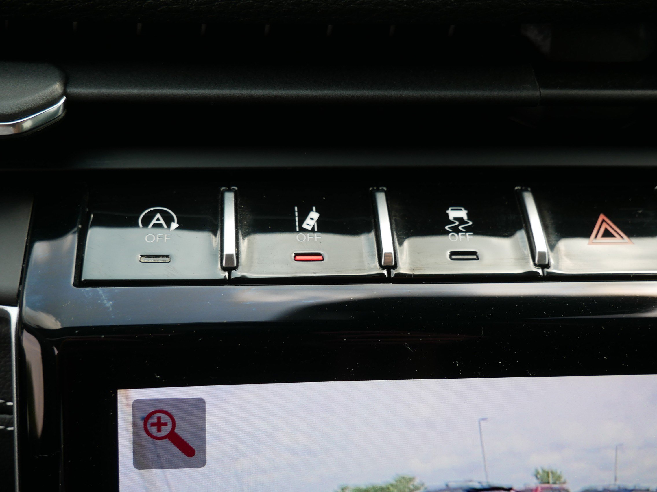 Used 2023 Jeep Grand Cherokee L Limited AWD/4WD image 32