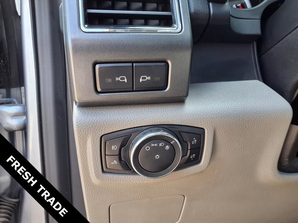Certified 2021 Ford F350 XLT w/ XLT Premium Package AWD/4WD image 23