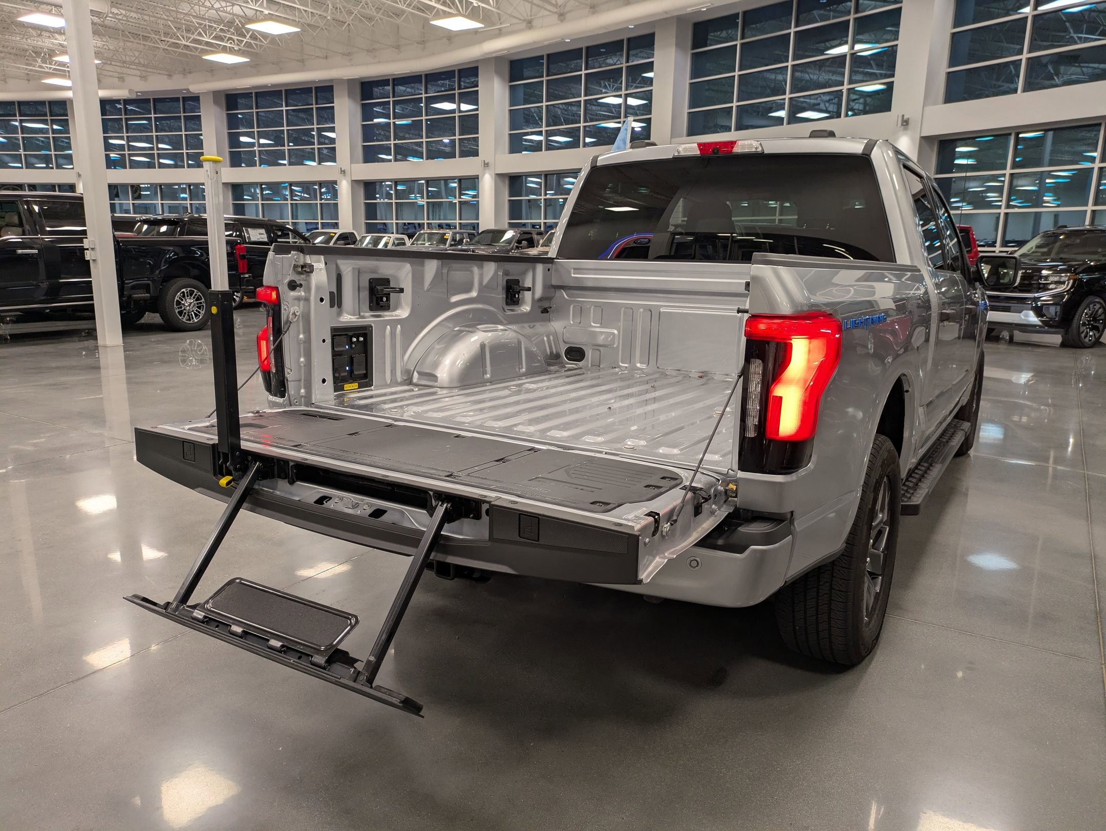 Certified 2024 Ford F150 Lightning XLT w/ Max Trailer Tow Package image 39