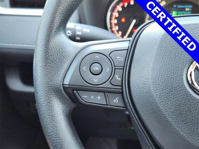 Used 2025 Toyota RAV4 LE image 28