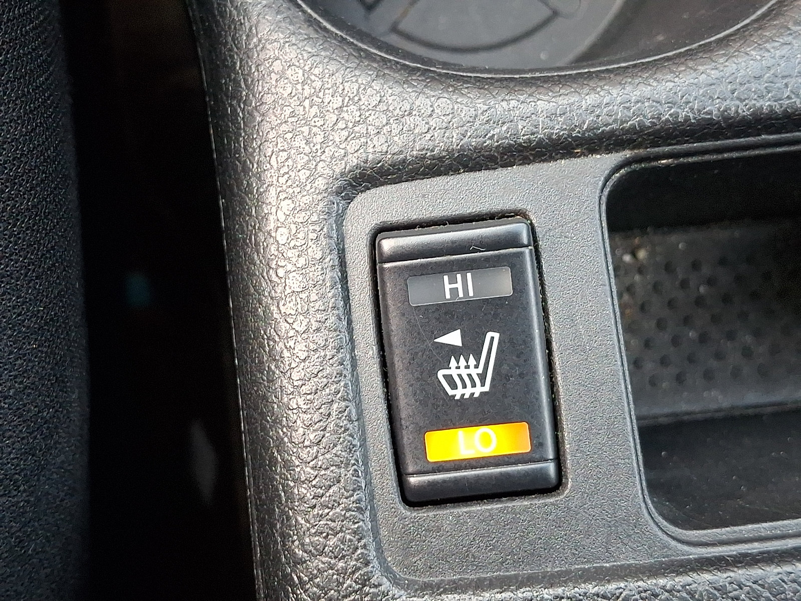 Used 2019 Nissan Rogue SV w/ Premium Package AWD/4WD image 24