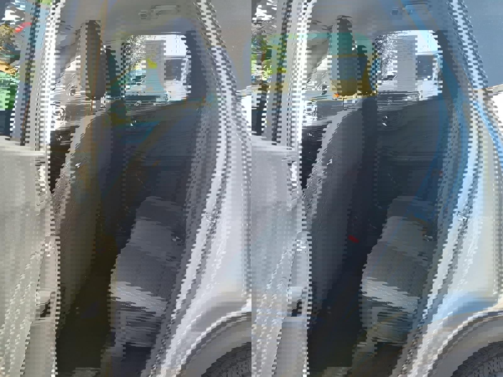 Certified 2022 Ford Escape SE w/ SE Sport Appearance Package image 17