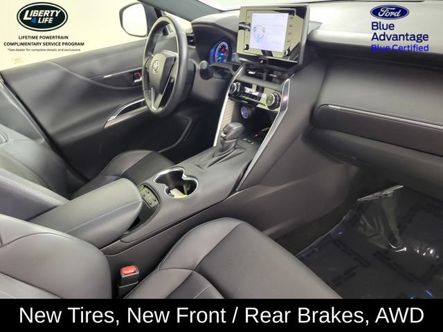 Used 2021 Toyota Venza XLE w/ Softex Package AWD/4WD image 19