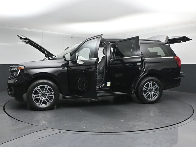 Certified 2025 Ford Expedition Active AWD/4WD image 57