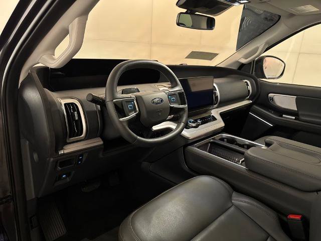 Certified 2025 Ford Expedition Max Active image 5