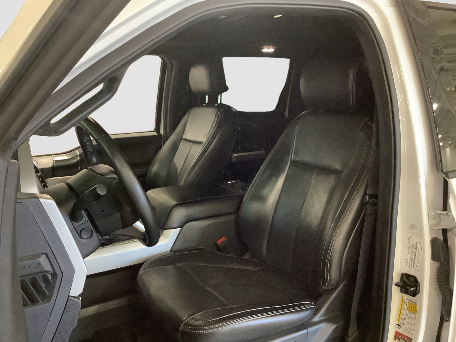Certified 2020 Ford F150 Lariat w/ Equipment Group 502A Luxury AWD/4WD image 12