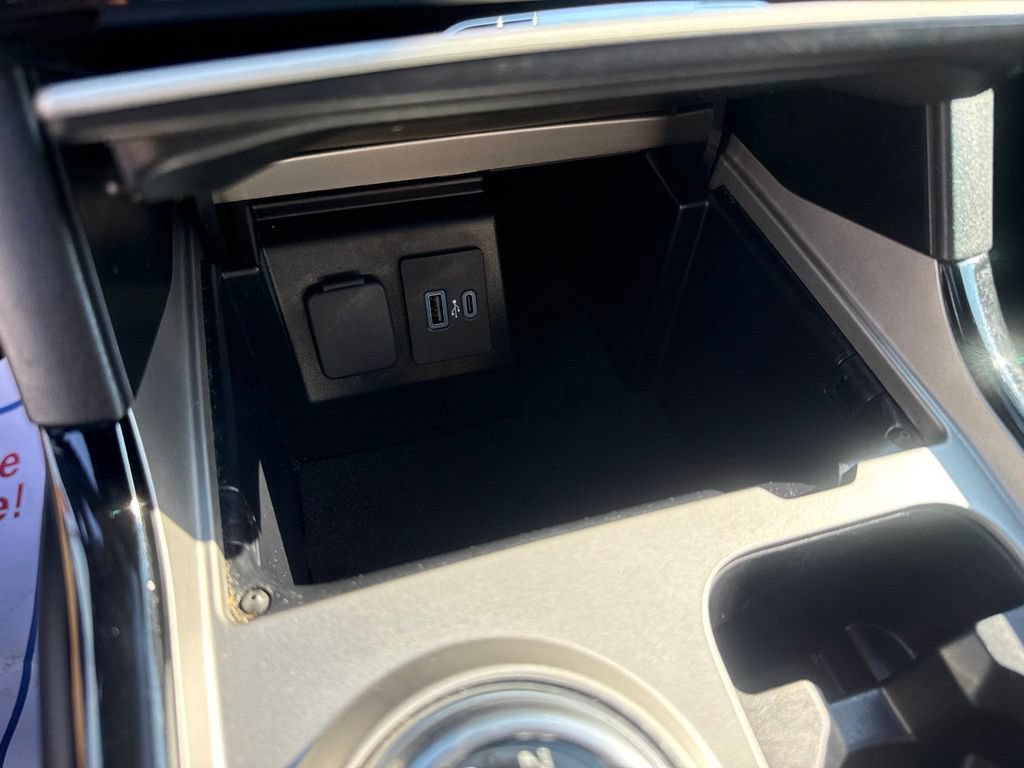 Certified 2023 Ford Explorer ST-Line AWD/4WD image 24