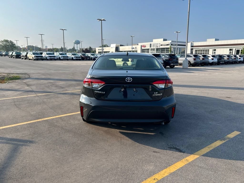 Used 2023 Toyota Corolla LE w/ LE Convenience Package FWD image 12